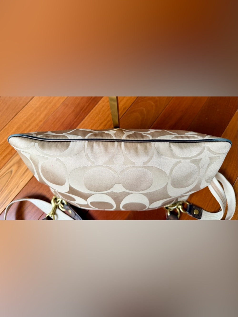 Coach Poppy Signature 2-Way Shoulder Bag with Signature Jacquard "C" Pattern - Picture 10 of 13